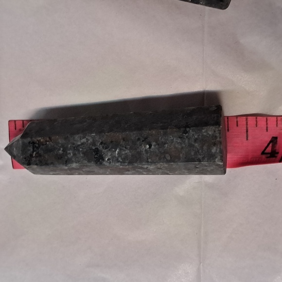 3in Tall Yooperlite tower crystal - Picture 9 of 9